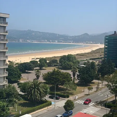 El Puntaluco De Laredo