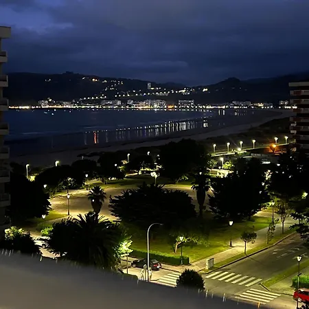 El Puntaluco De Lägenhet Laredo