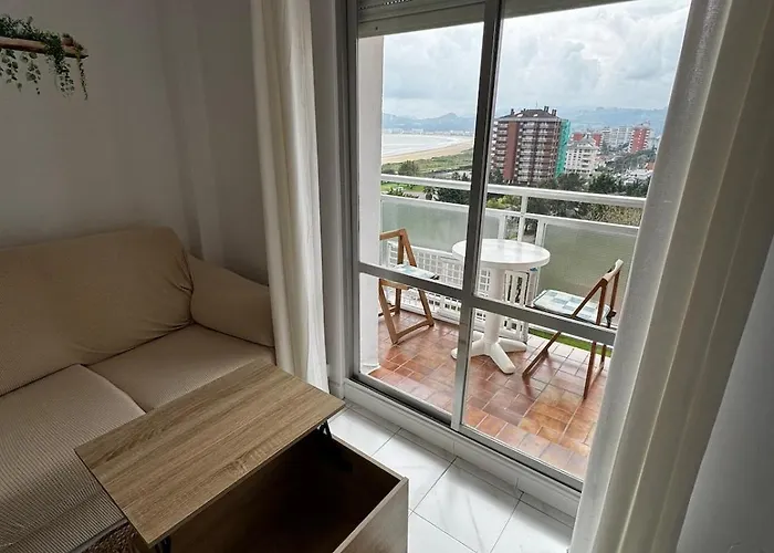 El Puntaluco De * Laredo