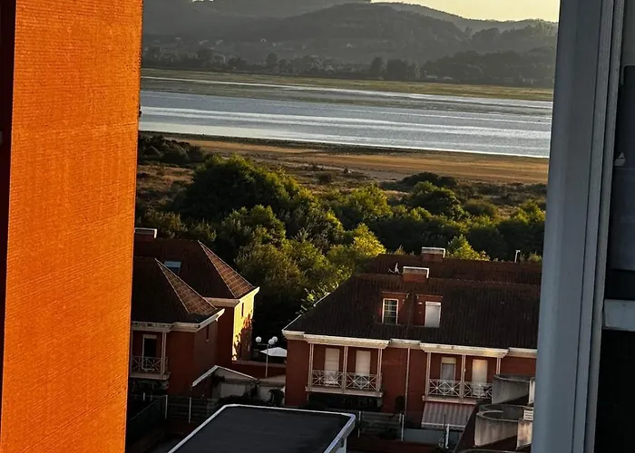 Apartment El Puntaluco De Laredo