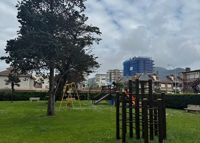 El Puntaluco De * Laredo