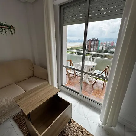 El Puntaluco De * Laredo