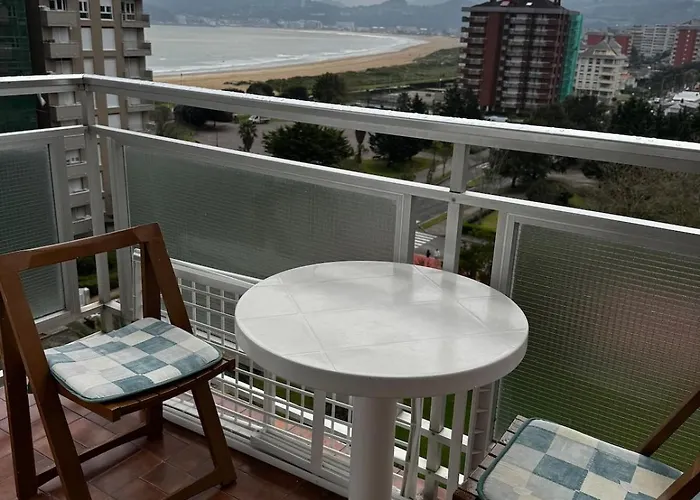 El Puntaluco De Laredo